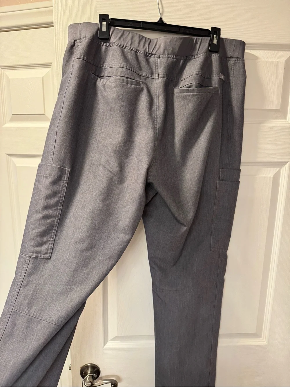 Men’s Figs Graphite Pisco Straight-Leg Scrub Pant